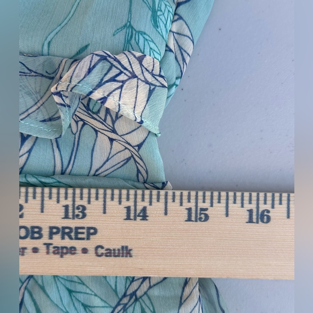 Selfie Leslie Flower Child Bust Tie Ruffle Trim Dress Sage Green Mini Size L - Picture 8 of 11
